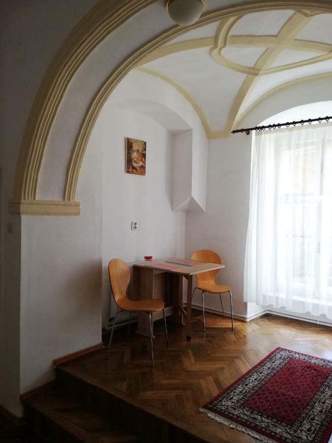 Ferdinand Apartments Medias Luaran gambar