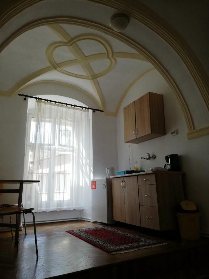 Ferdinand Apartments Medias Luaran gambar