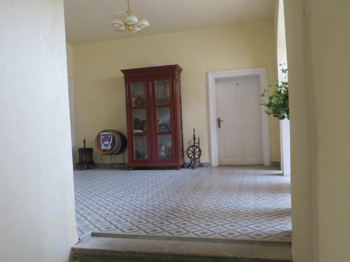 Ferdinand Apartments Medias Luaran gambar